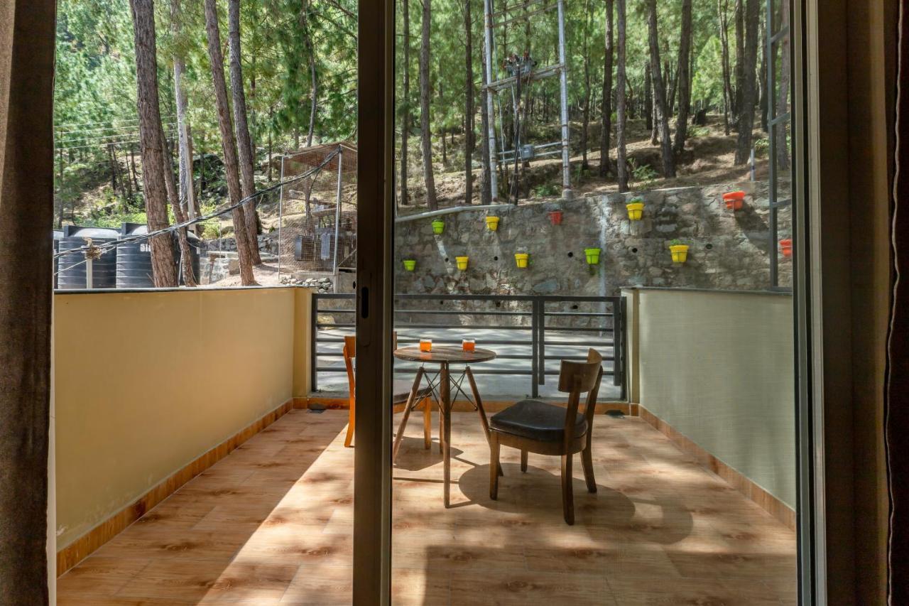 Pine Maderas By Embrace Apartment Kasauli Ngoại thất bức ảnh