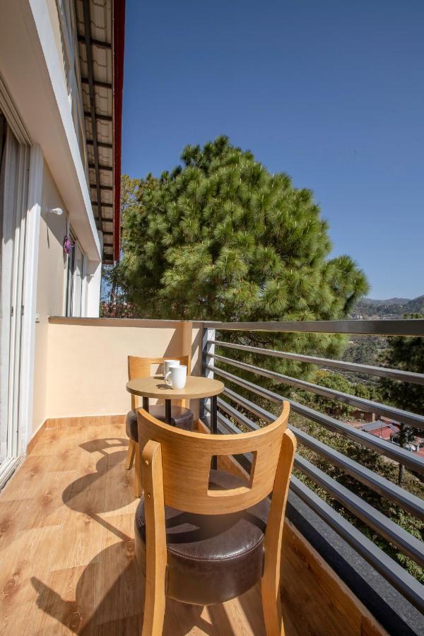 Pine Maderas By Embrace Apartment Kasauli Ngoại thất bức ảnh