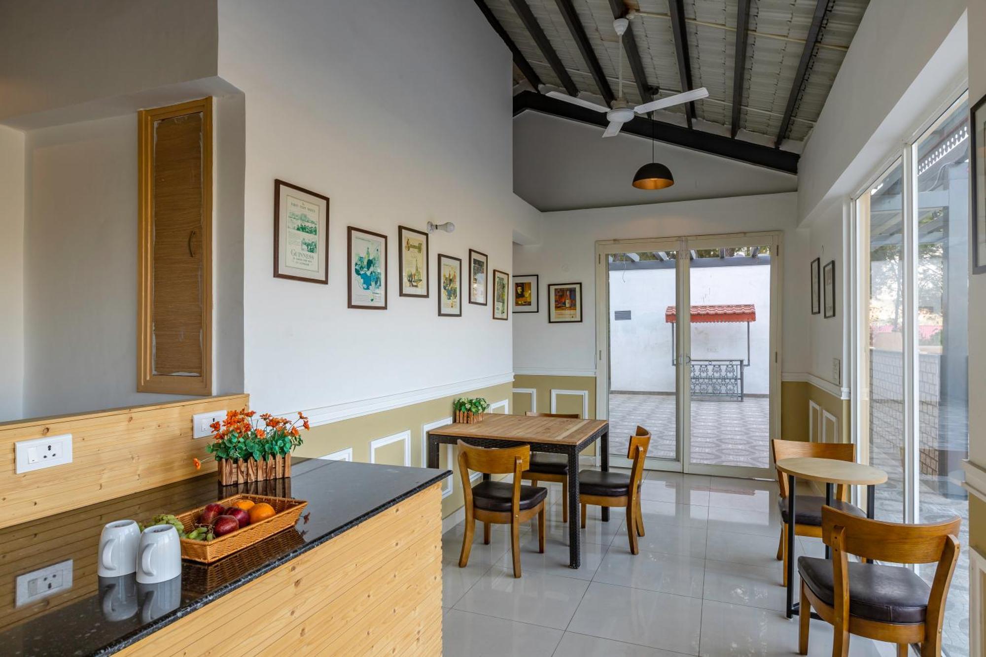Pine Maderas By Embrace Apartment Kasauli Ngoại thất bức ảnh